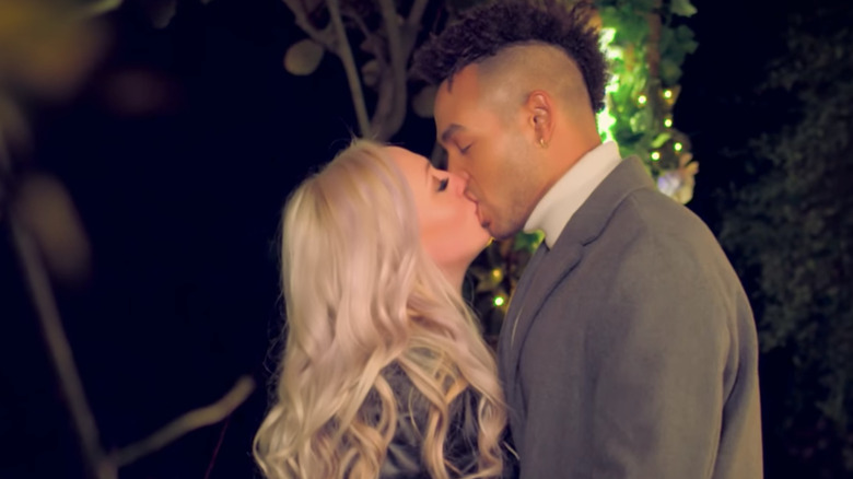 Kariselle and Tyler kissing 