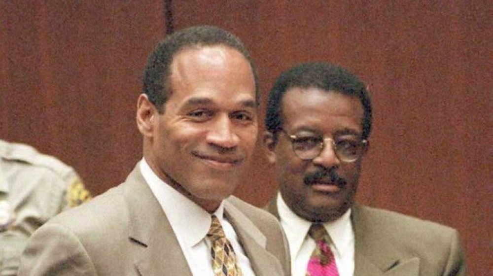 O.J. Simpson and johnnie cochran at trial 