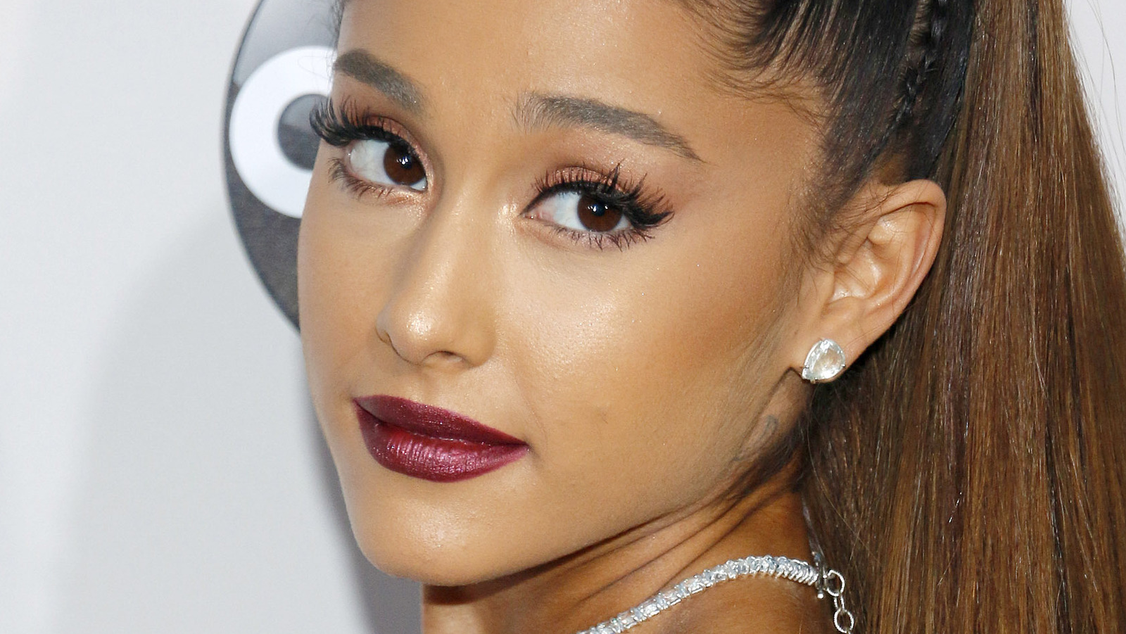 Victoria Justice Reveals the Truth About Ariana Grande Feud Rumors