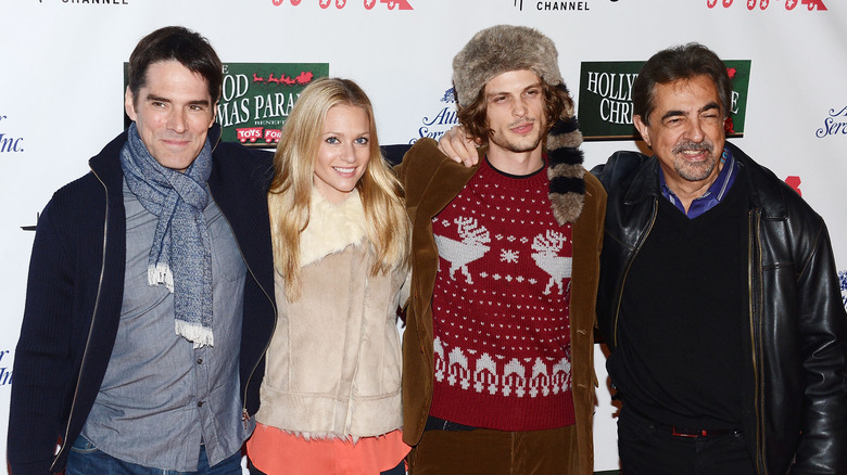 Thomas Gibson, A.J. Cook, Matthew Gray Gubler, and Joe Mantenga posing