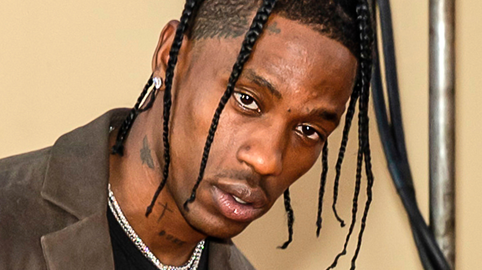 Which Fellow Rapper Did Travis Scott Reportedly Get Into A Public Fight ...