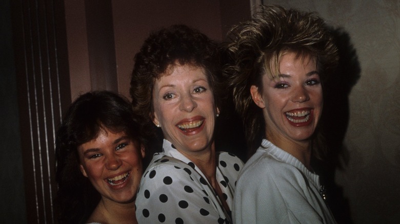 Jody Hamilton, Carol Burnett, Carrie Hamilton laughing