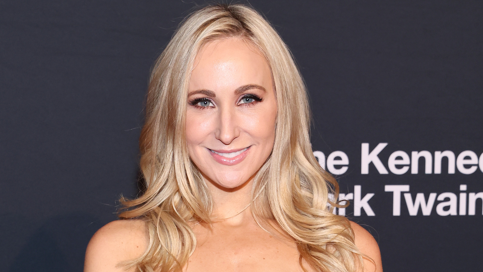 Who Are Nikki Glaser's Parents?