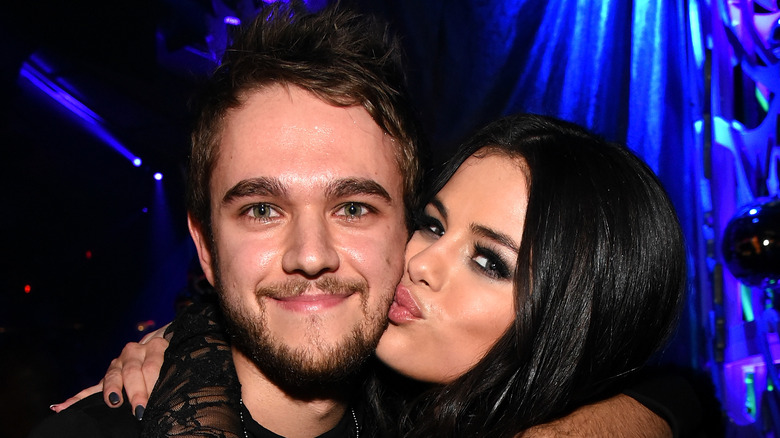 Selena Gomez kissing Zedd on the cheek