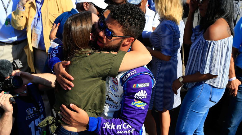 Amanda Carter and Bubba Wallace hugging 
