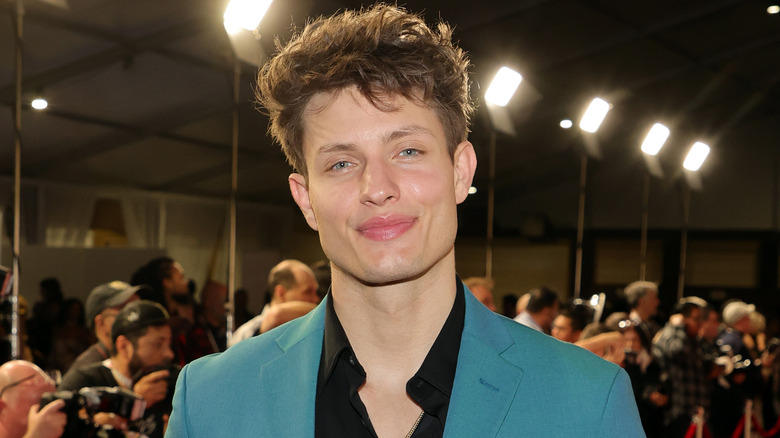 Matt Rife poses on the red carpet