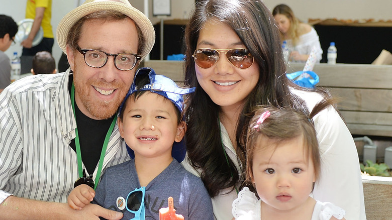 Rob and Crystal King Minkoff posing with their kids