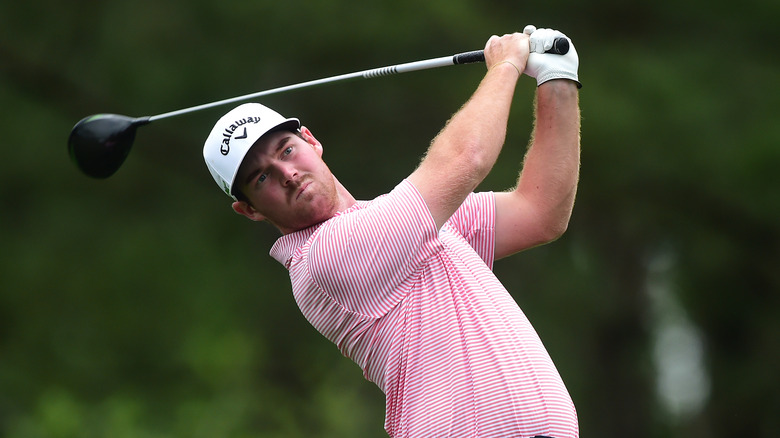 Grayson Murray swinging golf club