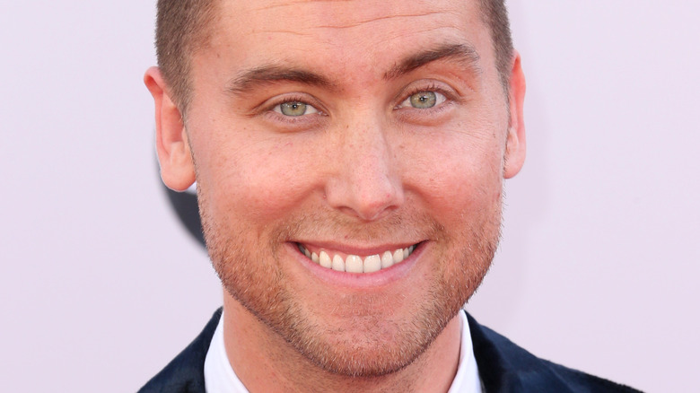 Lance Bass smiling