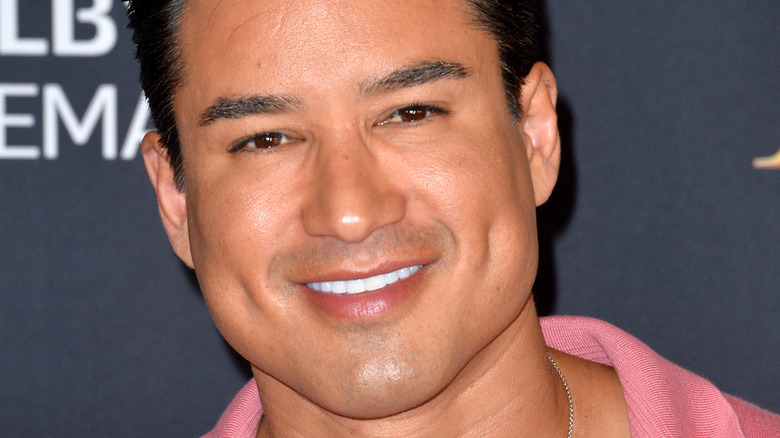 Mario Lopez smiling