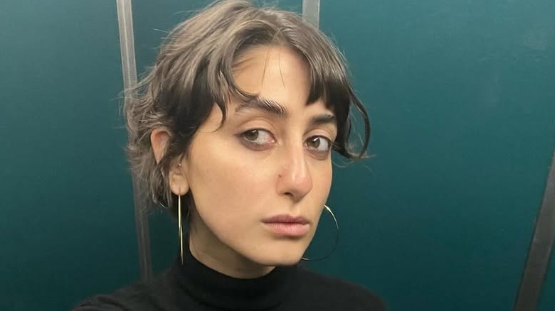 Rama Duwaji posing for a selfie