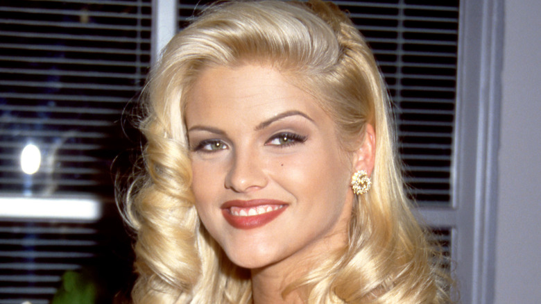 Anna Nicole Smith blonde