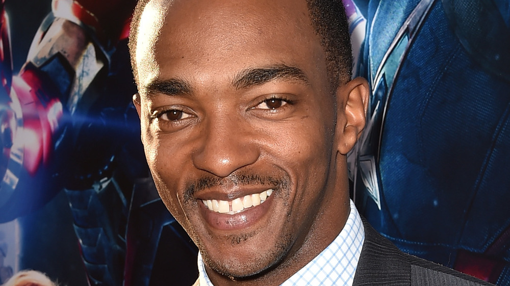 Anthony Mackie on the red carpet 