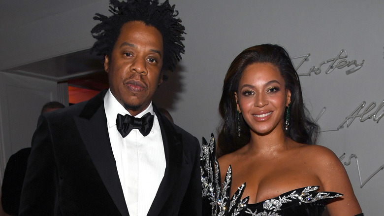 Jay-Z and Beyoncé posing