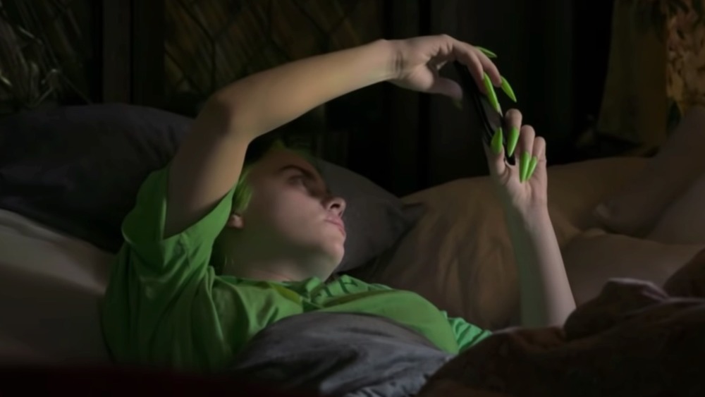 Billie Eilish parents bed