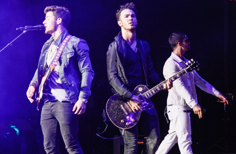 Why Don't The Jonas Brothers Get Along Anymore?