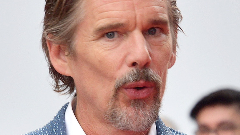 Ethan Hawke on the red carpet 