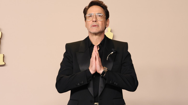 Robert Downey Jr. posing 
