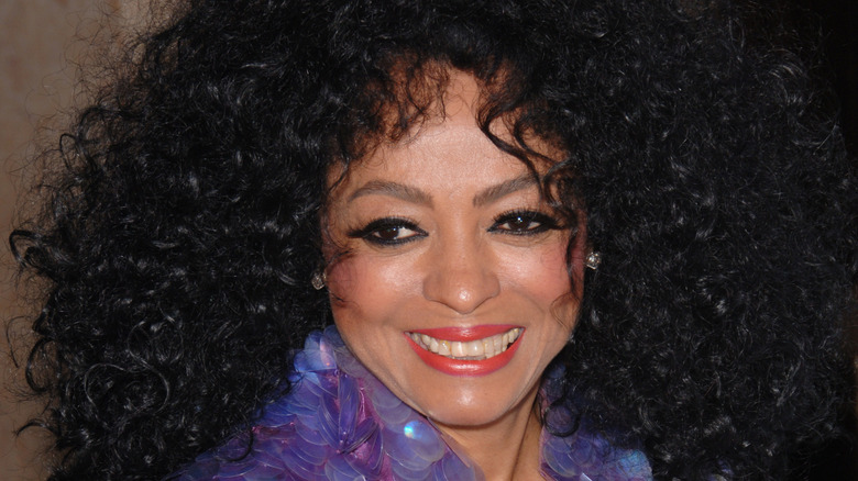 Diana Ross in black eyeliner