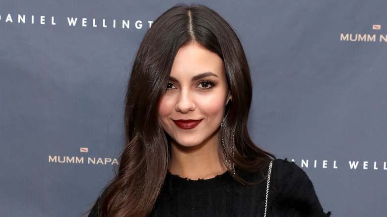 Victoria Justice smiling