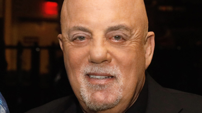 Billy Joel smiling in 2002