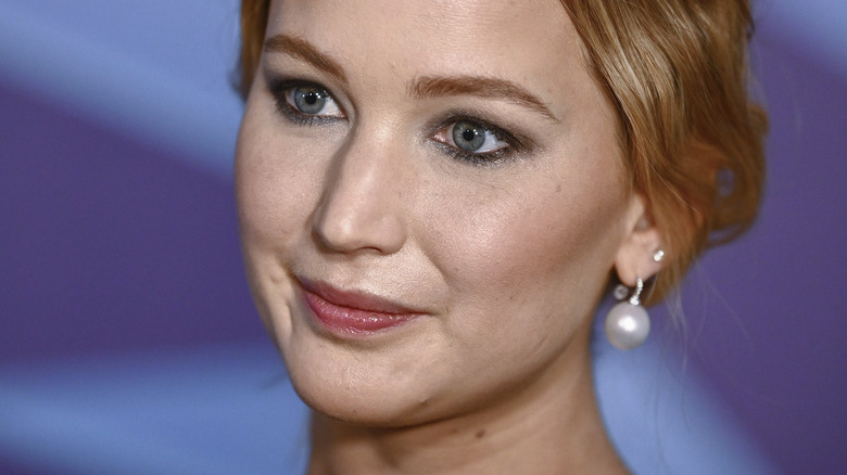 Jennifer Lawrence wearing pearl earring