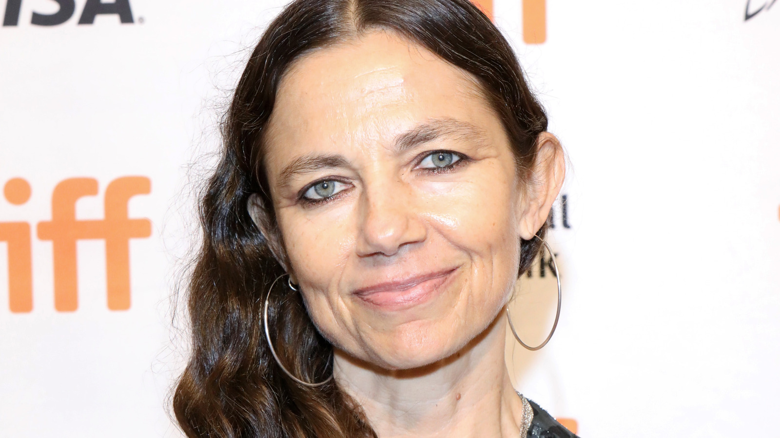 Why Justine Bateman Absolutely Refuses To Get Plastic Surgery Newsfinale