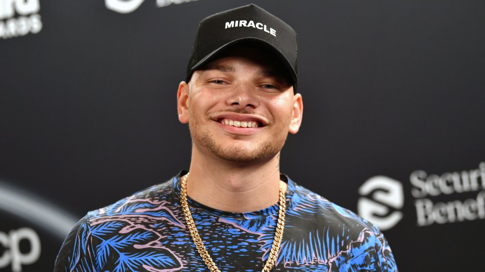 Kane Brown smiling at the 2020 Billboard Music Awards