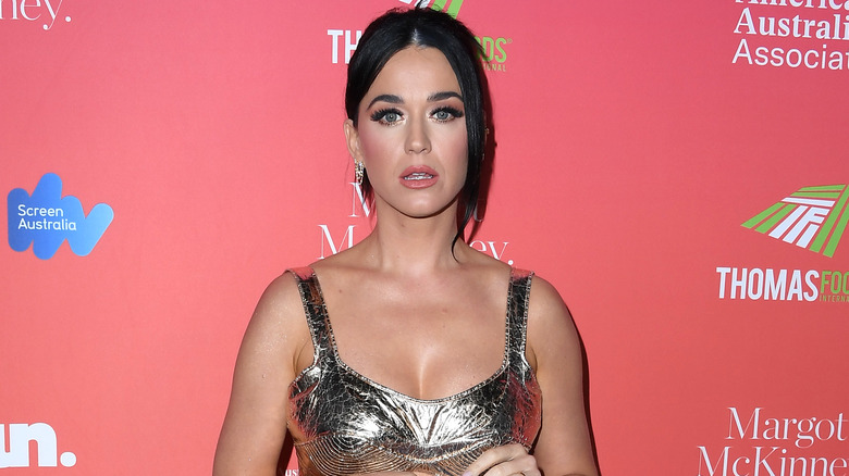 Katy Perry gold dress