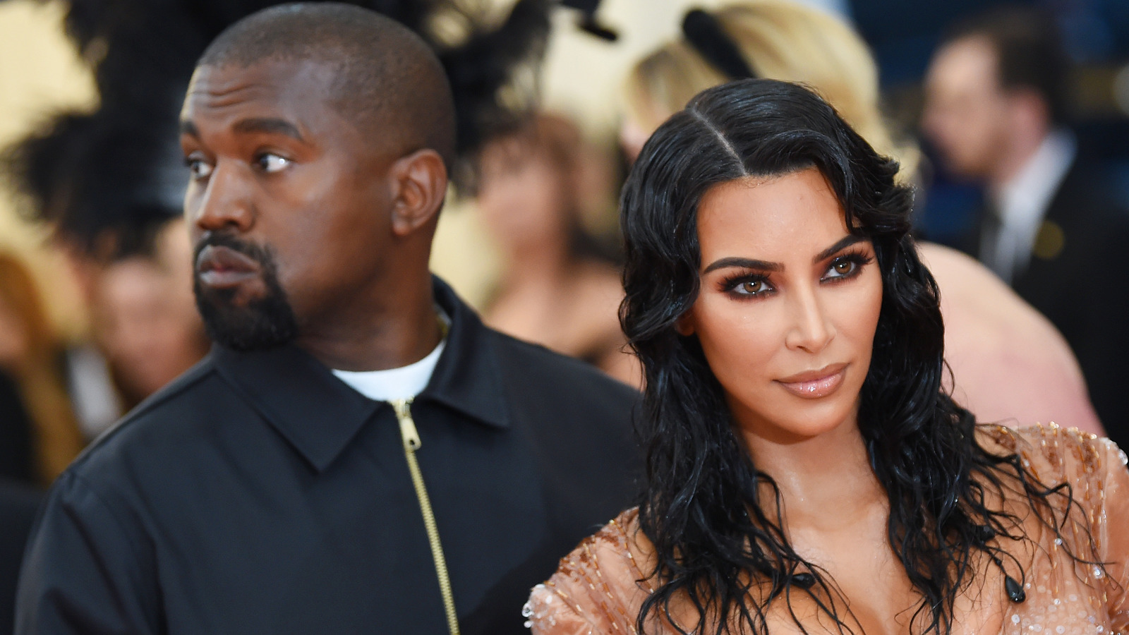 Why Kim Kardashian S Friends Are Surprised She Hasn T Filed For Divorce Yet