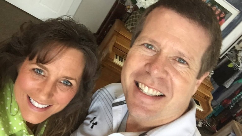 Michelle and Jim Bob take a selfie