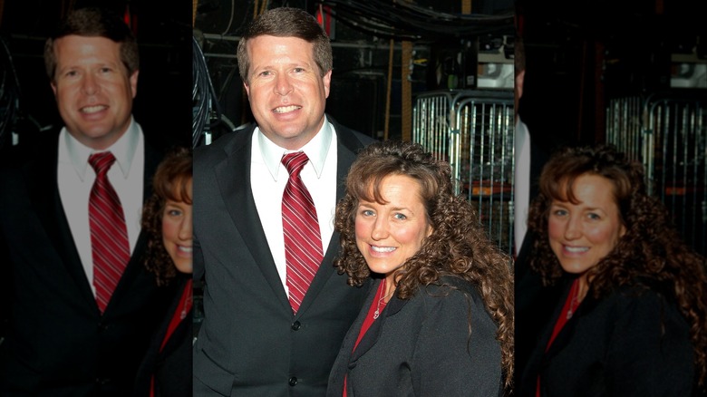 Michelle and Jim Bob smile on Broadway