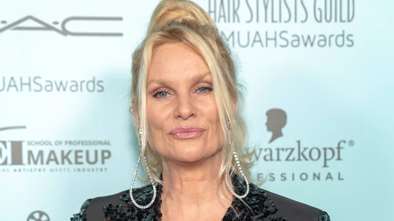 Why No One Saw Nicollette Sheridan’s Divorce From Aaron Phypers Coming – Nicki Swift