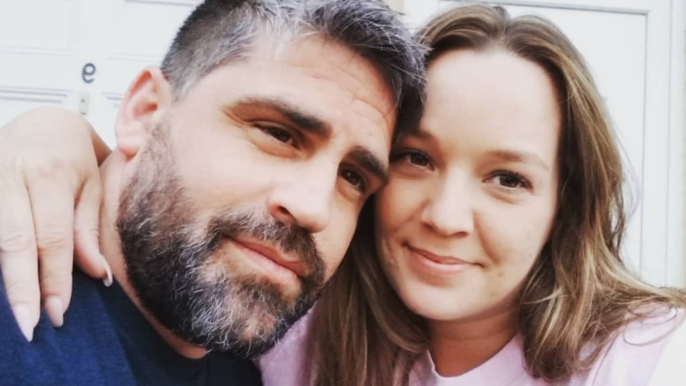 Rachel and Jon Walters take a loving selfie in England