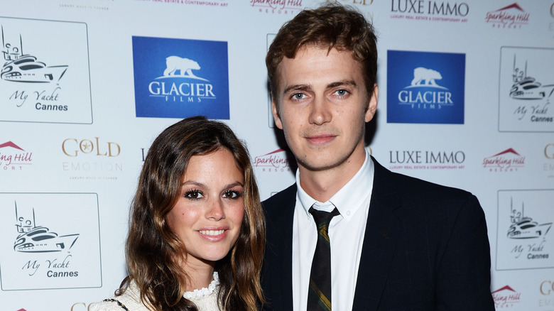 Rachel Bilson and Hayden Christensen posing