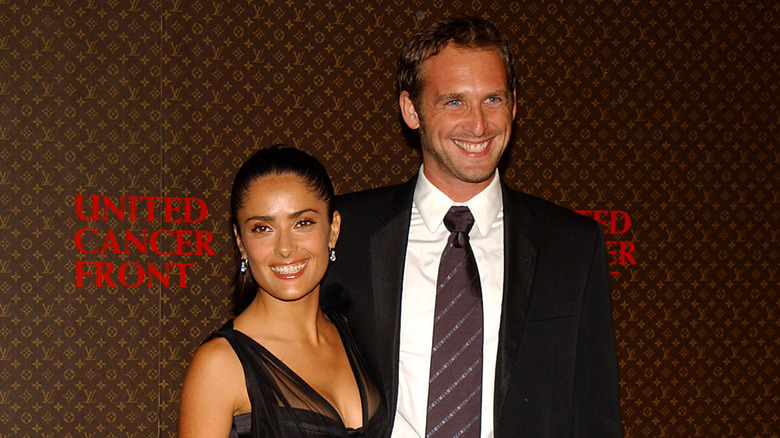 Salma Hayek and Josh Lucas smiling