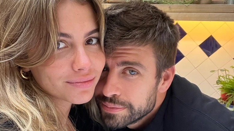 Gerard Pique posing with Clara Chia Marti