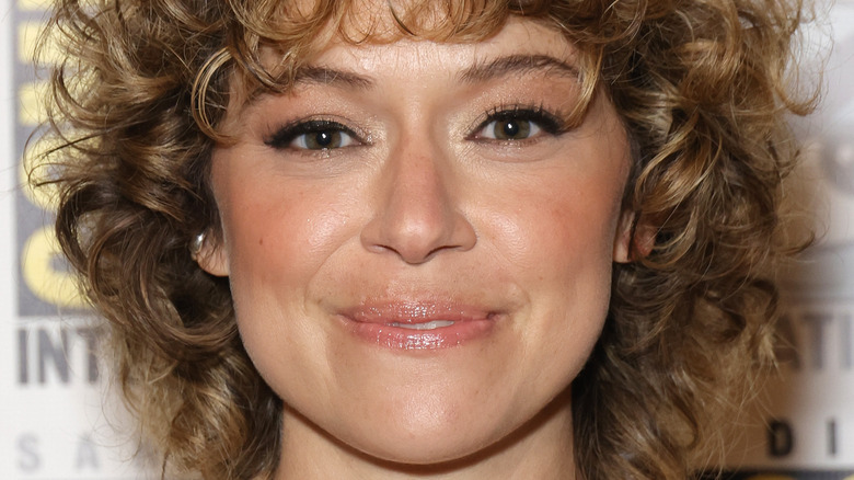 Tatiana Maslany curly hair