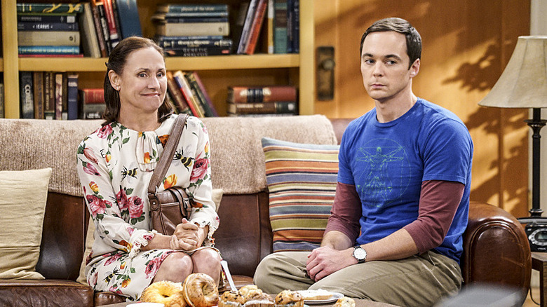 Mary and Sheldon sitting on the couch on The Big Bang Theory