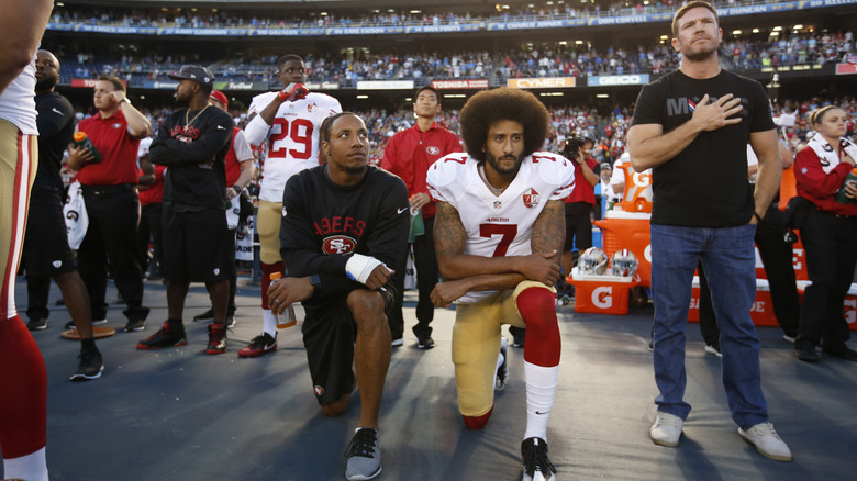 Colin Kaepernick kneeling