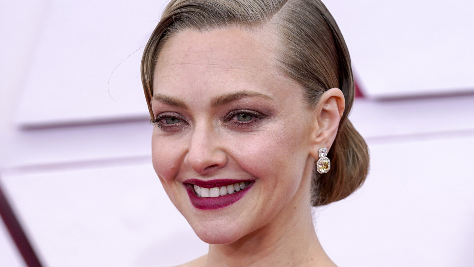 Why The Oscars Red Carpet Had Fans Seeing Red