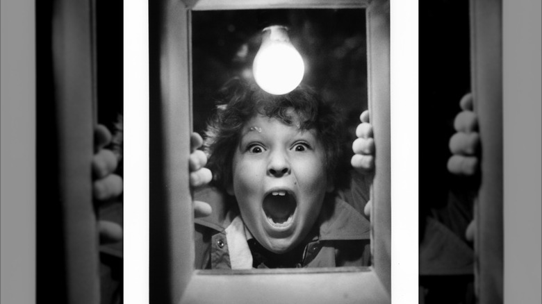 Jeff Cohen on the Goonies set