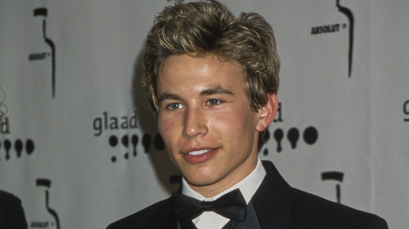 Why These Once-Popular '90s Teen Idols Completely Vanished From The Spotlight