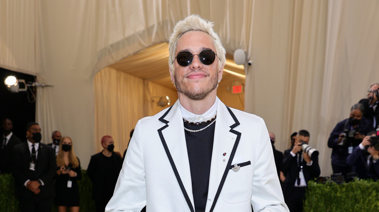 Pete Davidson posing