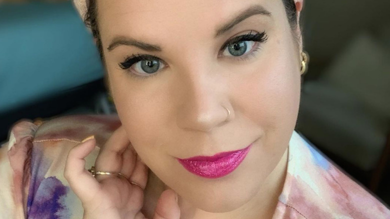 Whitney Way Thore smiling hot pink lipgloss 