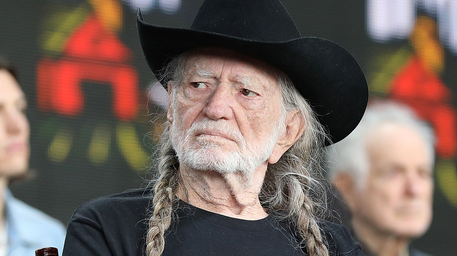 Willie Nelson Has Been Arrested More Times Than You’d Think – Nicki Swift