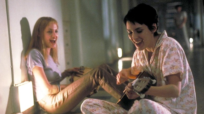 Angelina Jolie and Winona Ryder in 'Girl, Interrupted'