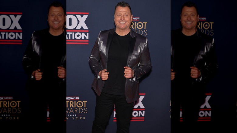 Jimmy Failla posing at the Fox Nation Patriot Awards.