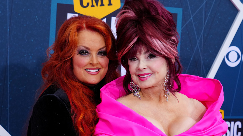 Wynonna and Naomi Judd smiling