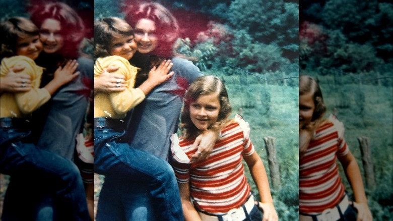 Wynonna, Naomi, and Ashley Judd 